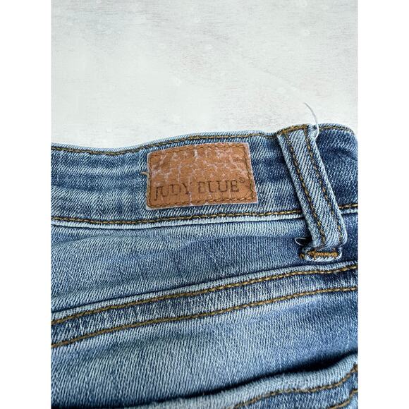 Judy Blue jeans - Picture 10 of 11